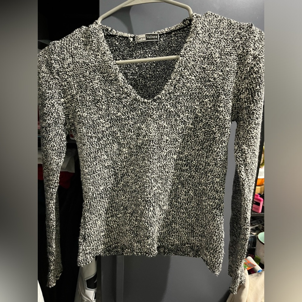Caryn Vallone Black and White Knit Top